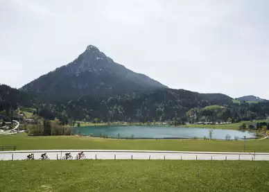 Thiersee mit Blick auf den See und den "Pendling" © Tirol Werbung / Sebastian Schels
